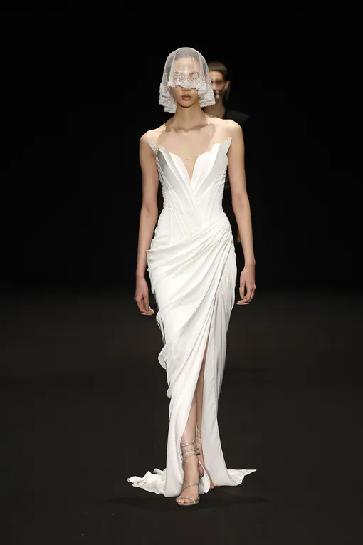Gaurav Gupta Haute Couture весна-лето 2025 Gaurav Gupta Haute Couture весна-лето 2025
