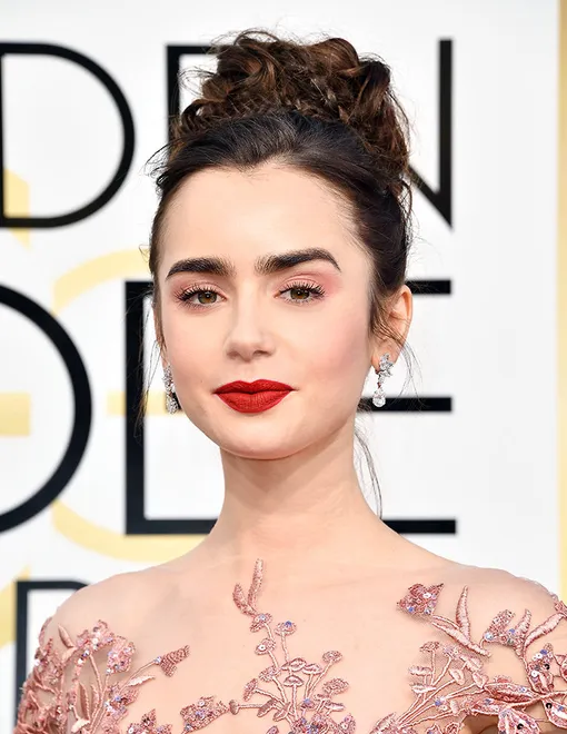 Лили Коллинз Лили Коллинз