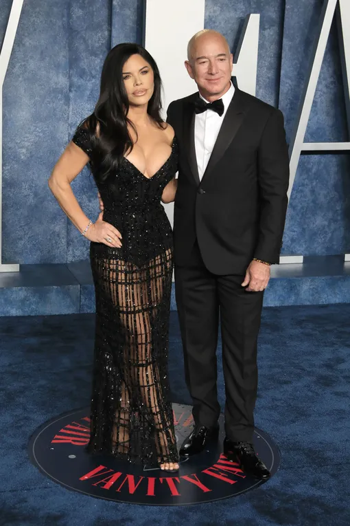 Лорен Санчес и Джефф Безос Лорен Санчес и Джефф Безос