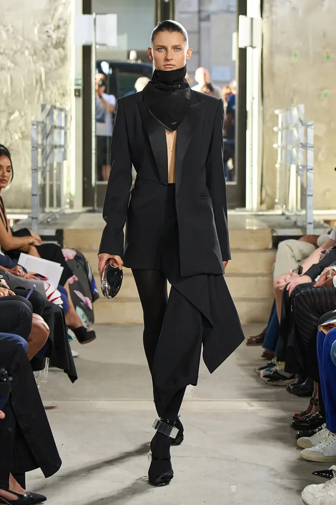 Alaïa весна-лето 2023 Alaïa весна-лето 2023