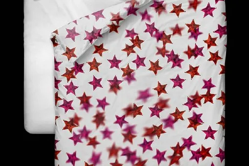 Спит и видит