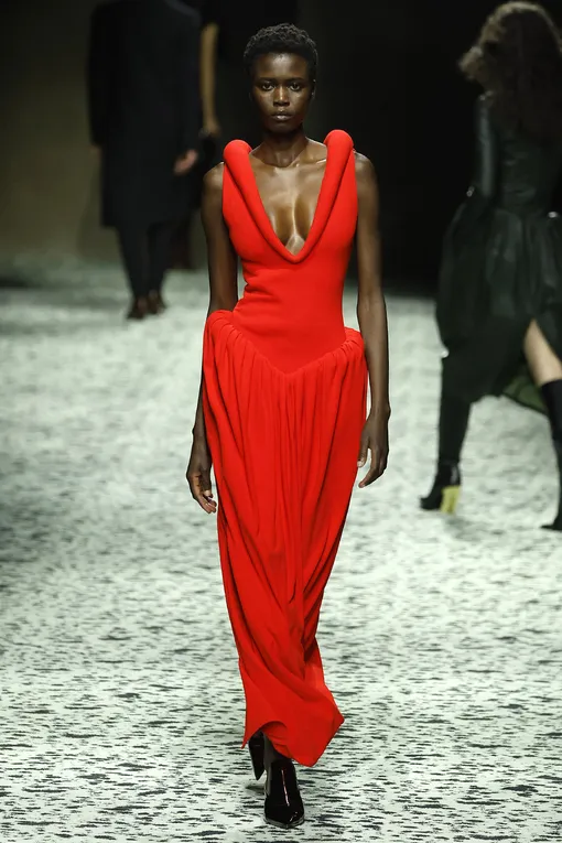 Bottega Veneta осень-зима 2023/24