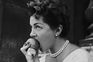 Почему после еды болит желудок и что с этим делать