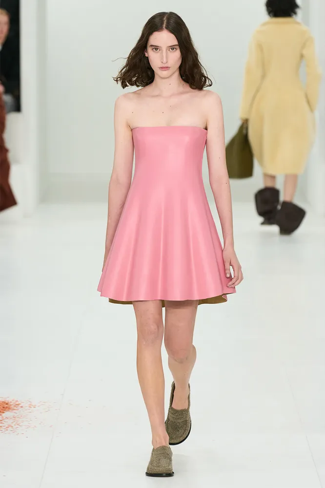 LOEWE осень-зима 2023/24