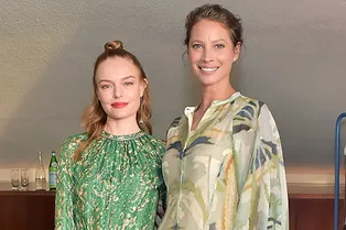 Кейт Босворт и Кристи Тарлингтон в образах из H&M, которые хочется повторить