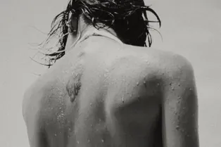 Денежная психосоматика: как тело реагирует на финансовые проблемы