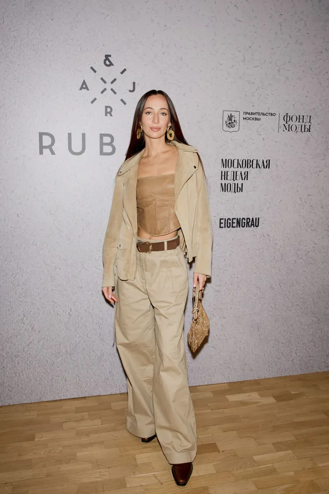 Ксения Аносова