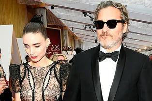 СМИ: Руни Мара и Хоакин Феникс станут родителями