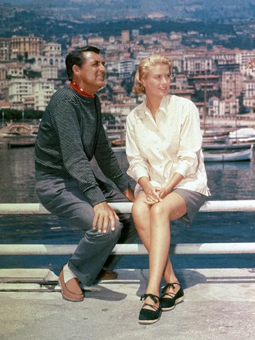 Кэри Грант и Грейс Келли в Монако во время съемок фильма Альфреда Хичкока «Поймать вора»