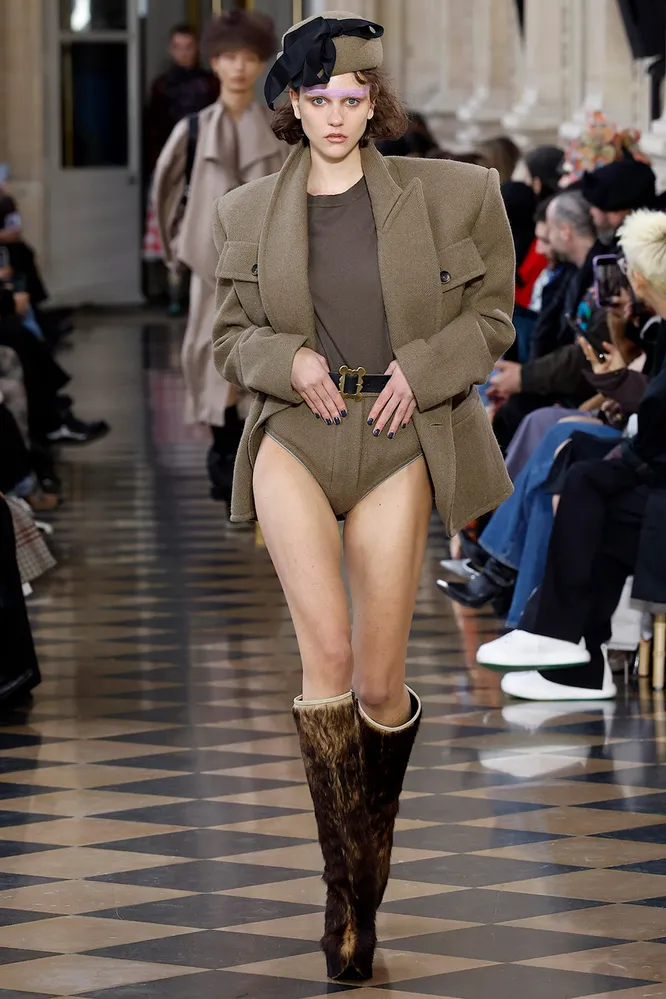 Vivienne Westwood осень-зима 2023/24