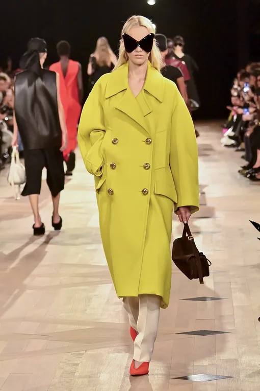 Balenciaga весна-лето 2026