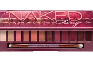 Зимняя вишня: почему вы захотите новую палетку Urban Decay Naked Cherry