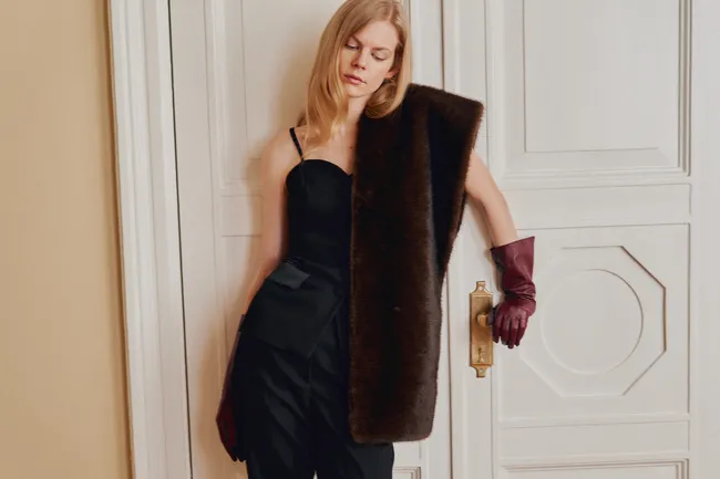 Новый взгляд на праздничный гардероб в новогодней коллекции Emka