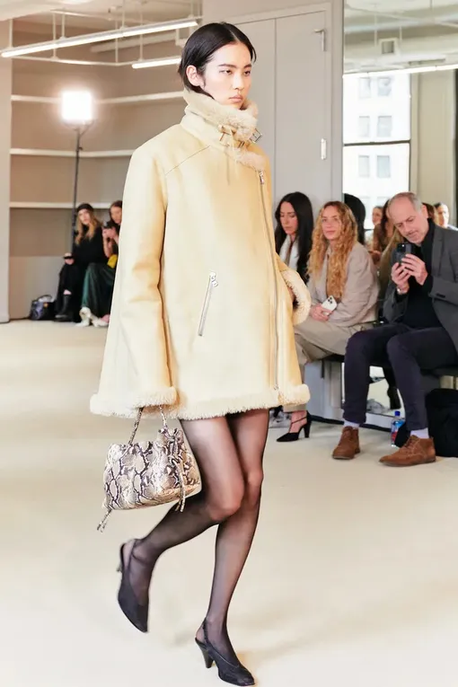 Altuzarra осень-зима 2025/26 Altuzarra осень-зима 2025/26