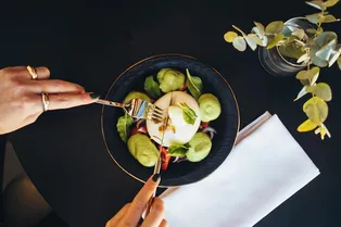 Самый длинный винный шкаф в городе и свежие морепродукты: зачем идти и что есть в GEM