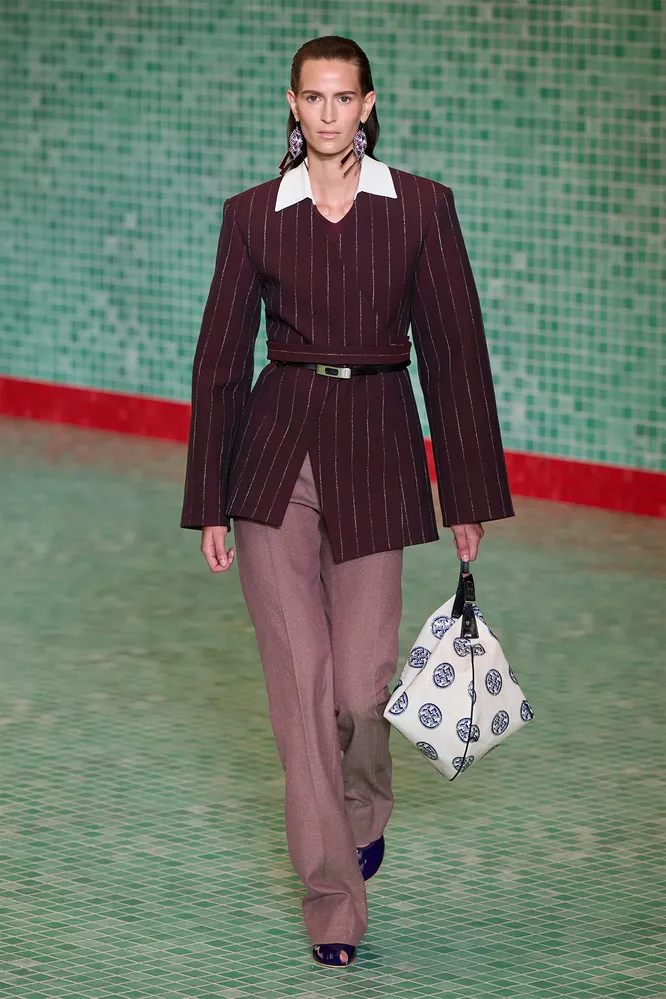 TORY BURCH весна-лето 2025 TORY BURCH весна-лето 2025