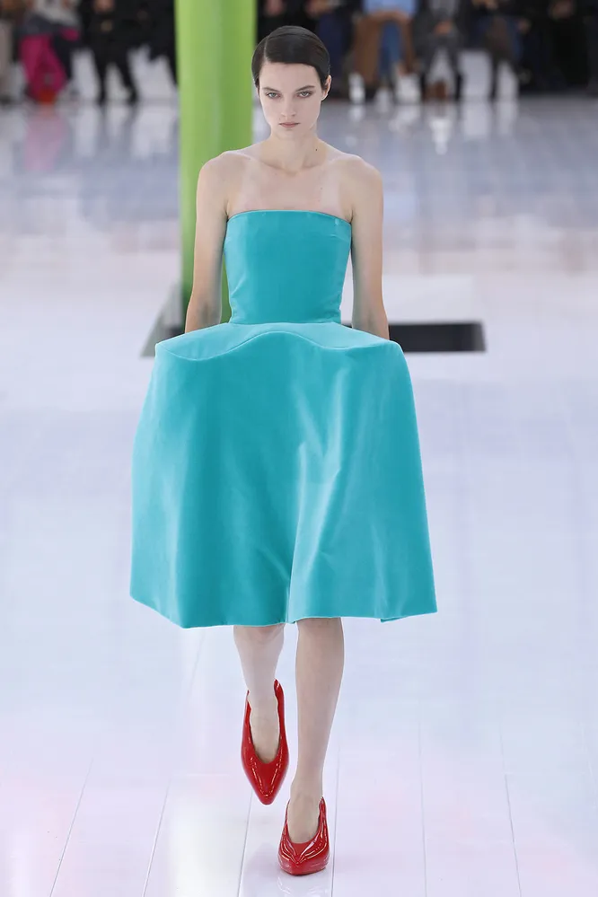 Loewe весна-лето 2023 Loewe весна-лето 2023