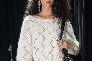 Какие свитеры сейчас в моде Какие свитеры сейчас в моде