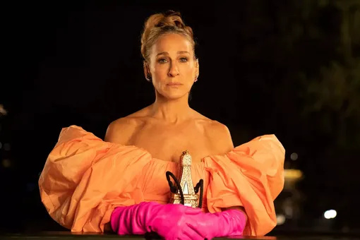 Сара Джессика Паркер в сериале «И просто так» Сара Джессика Паркер в сериале «И просто так»