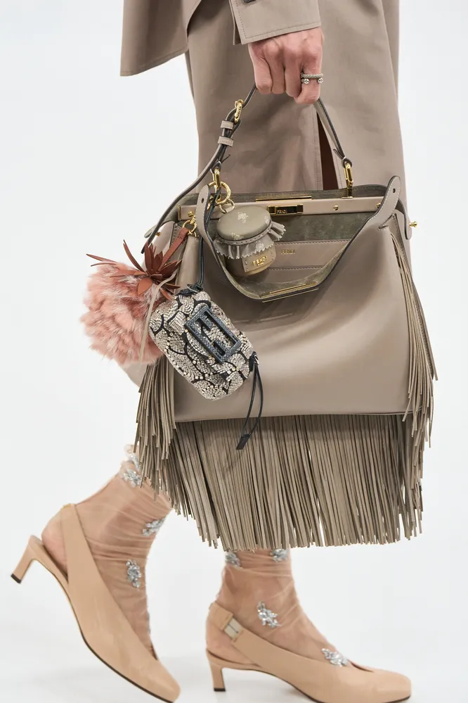 Fendi весна-лето 2025 Fendi весна-лето 2025