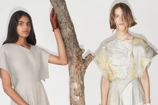 Новый взгляд на костюмы-двойки и самые правильные макси-платья в новой коллекции WoS