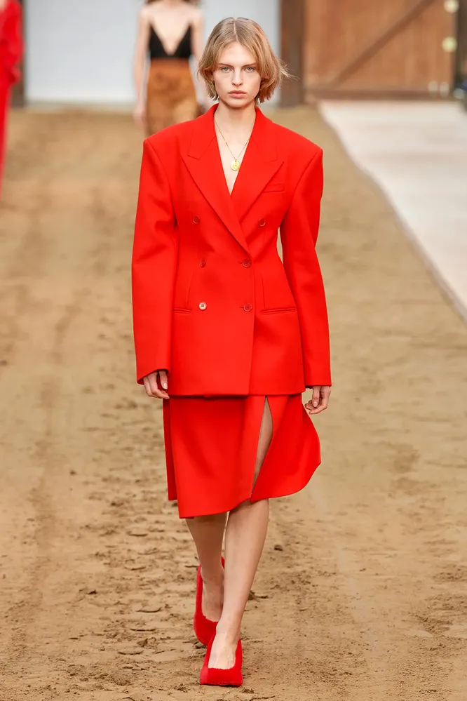 STELLA MCCARTNEY осень-зима 2023/24 STELLA MCCARTNEY осень-зима 2023/24