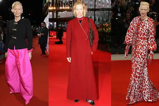 25 самых «космических» и странных нарядов Тильды Суинтон