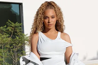 Как одеться в белый с головы до ног и выглядеть модно: мастер-класс от Бейонсе