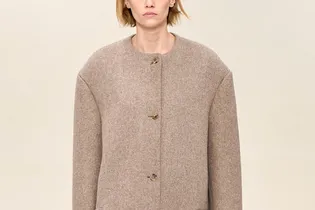 Как выглядит самый модный фасон пальто этого сезона