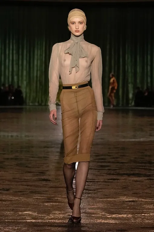 Saint Laurent осень-зима 2024/25 Saint Laurent осень-зима 2024/25
