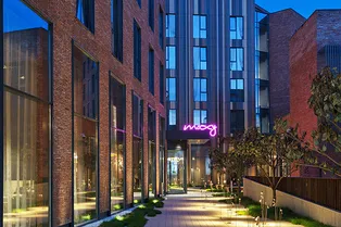 Грузинское гостеприимство: почему вам стоит остановиться в Moxy Tbilisi