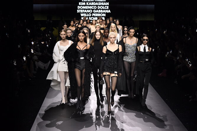 Dolce & Gabbana весна-лето 2023