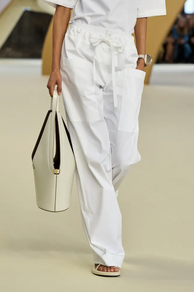 Tod's весна-лето 2025