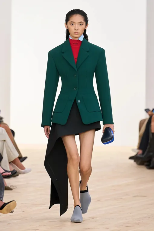 Loewe весна-лето 2026 Loewe весна-лето 2026