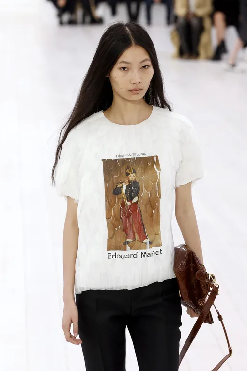 Loewe весна-лето 2025 Loewe весна-лето 2025