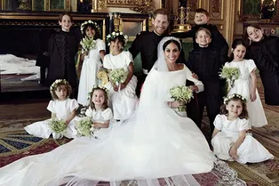 Первый взгляд на официальные свадебные фото принца Гарри и Меган Маркл