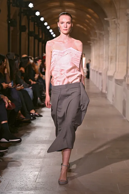 Victoria Beckham весна-лето 2026