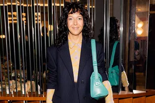 Ксения Чилингарова, Ян Гэ и другие гости трансляции показа Prada в Москве