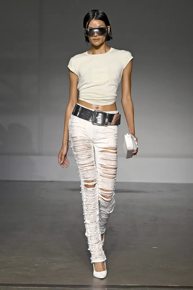 MM6 Maison Margiela весна-лето 2025