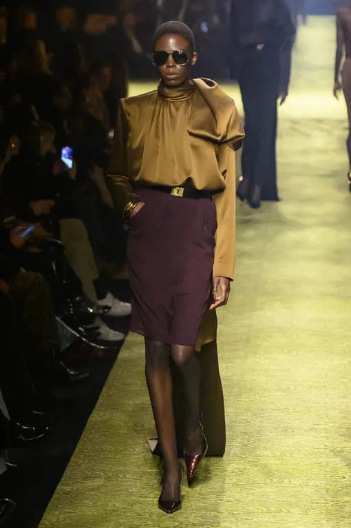 Saint Laurent осень-зима 2023/24 Saint Laurent осень-зима 2023/24