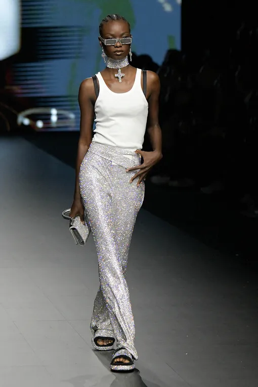 Dolce & Gabbana весна-лето 2023 Dolce & Gabbana весна-лето 2023