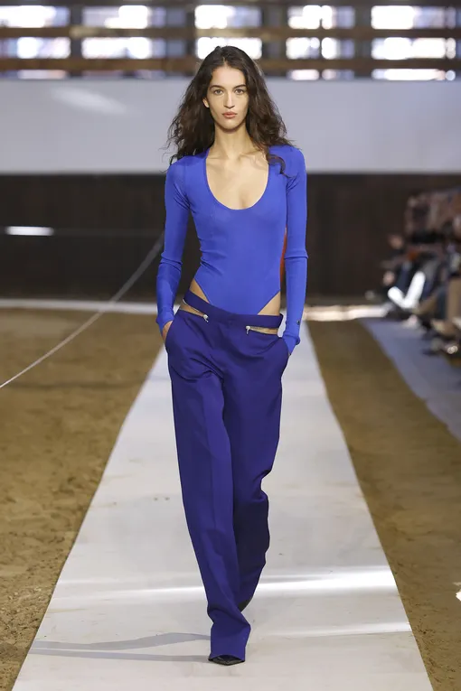 Stella McCartney осень-зима 2026/27 Stella McCartney осень-зима 2026/27