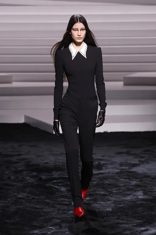 Versace осень-зима 2024/25 Versace осень-зима 2024/25