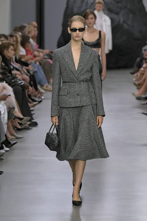Michael Kors весна-лето 2025 Michael Kors весна-лето 2025