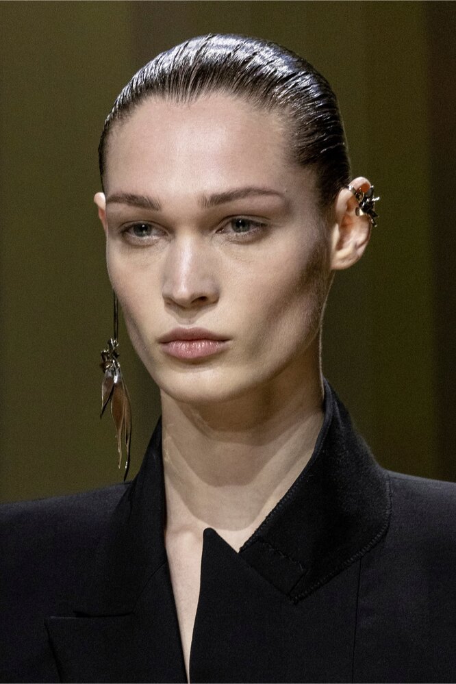 Alexander McQueen осень-зима 2023/24 Alexander McQueen осень-зима 2023/24