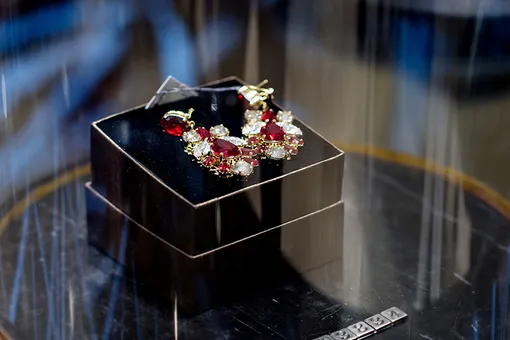 Совместный проект Anton Heunis и фонда «Линия жизни»