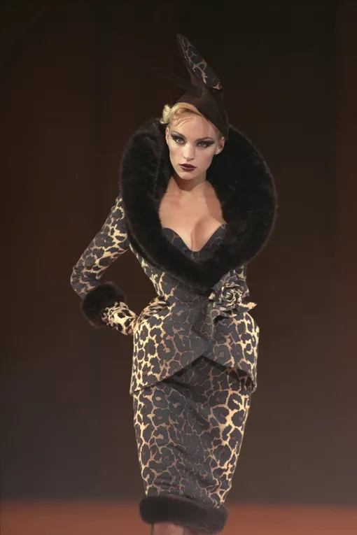 Thierry Mugler Haute Couture осень-зима 1997/98 Thierry Mugler Haute Couture осень-зима 1997/98