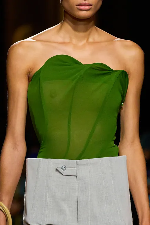 Victoria Beckham весна-лето 2025