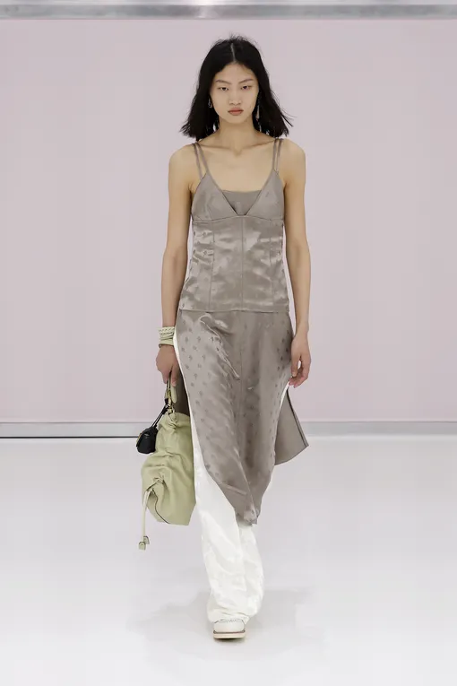 Fendi весна-лето 2025 Fendi весна-лето 2025
