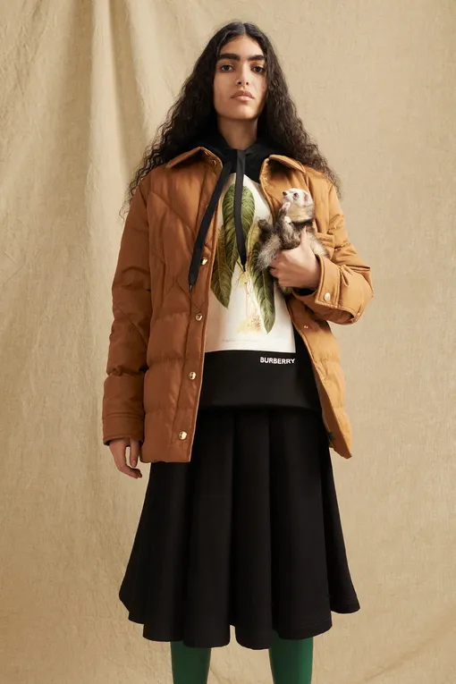 BURBERRY PRE-FALL 2022 BURBERRY PRE-FALL 2022
